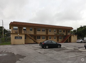 Building Photo - Gracewood Apartments