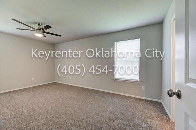 Building Photo - Modern Single Family Home in El Reno, OK!
