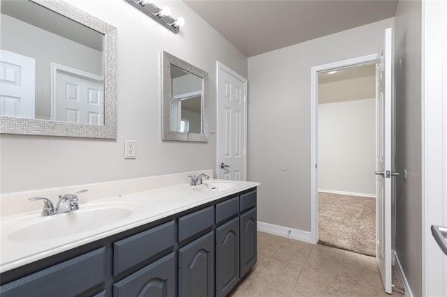 Building Photo - 15507 Appaloosa Dr