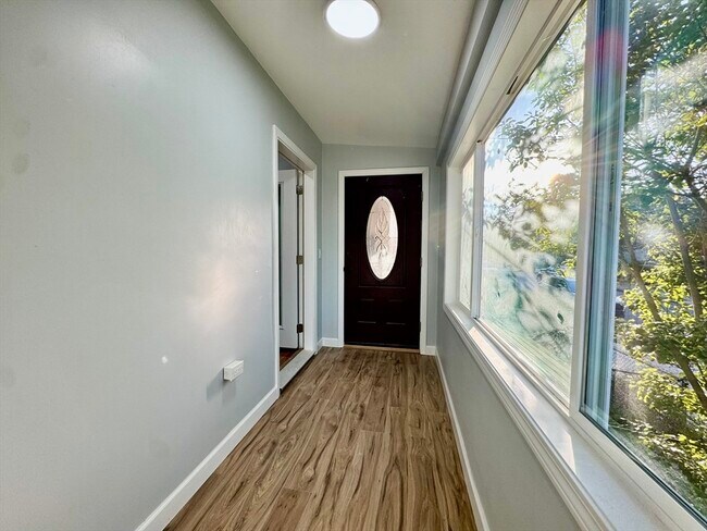 Building Photo - 201 Belmont St