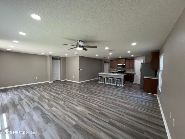 Building Photo - 12324 Crossfield Dr