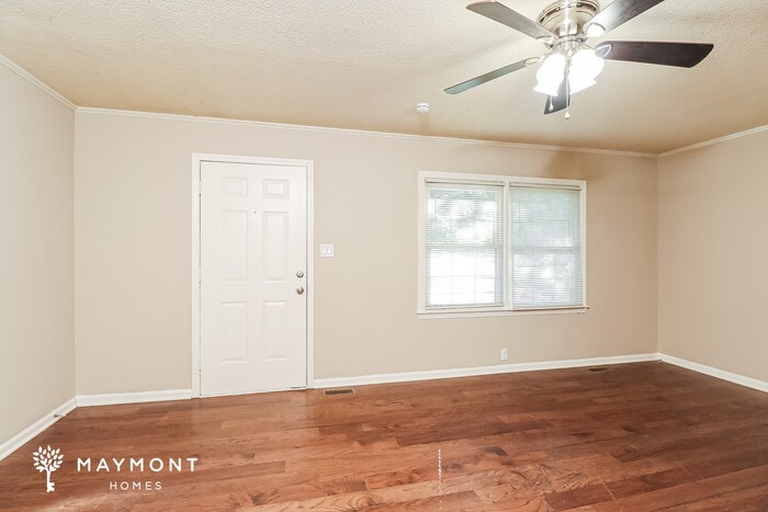 Building Photo - 1026 Woodhill Dr