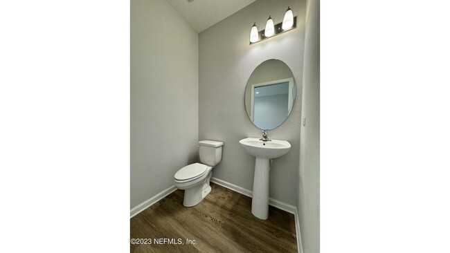 Building Photo - 344 Pine Bluff Dr