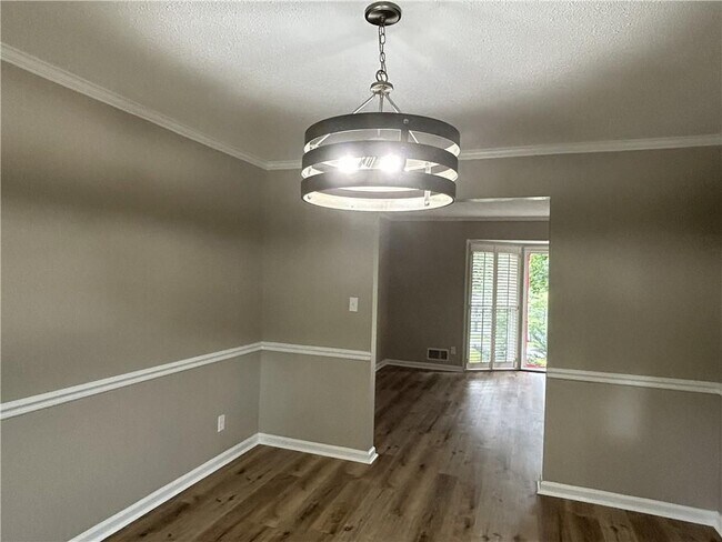 Building Photo - 2271 Fox Hound Pkwy