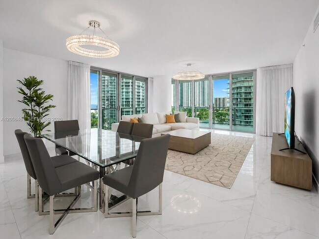 Building Photo - 300 Sunny Isles Blvd