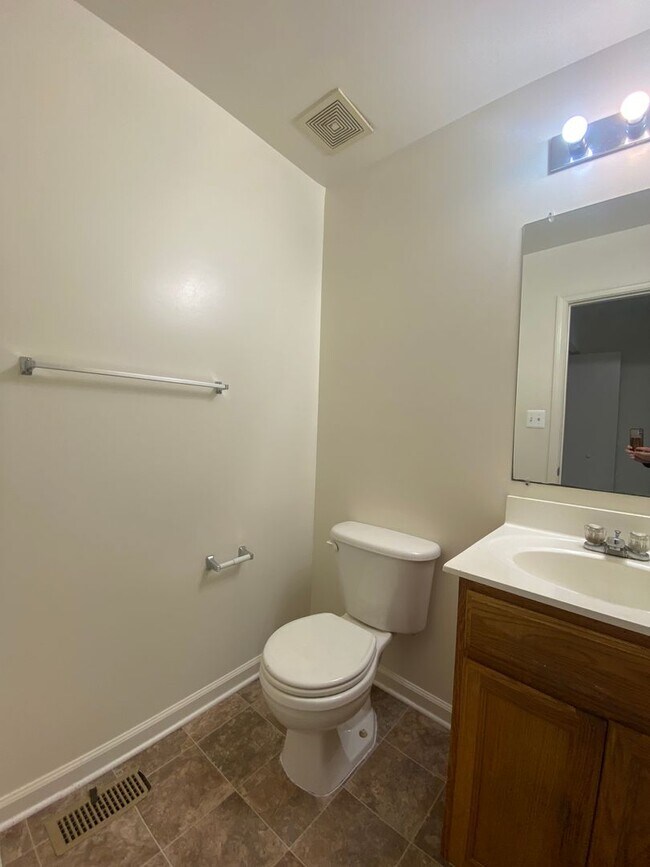 Building Photo - Spacious 3-Bedroom, 1.5-Bath Townhome in Aberdeen, MD