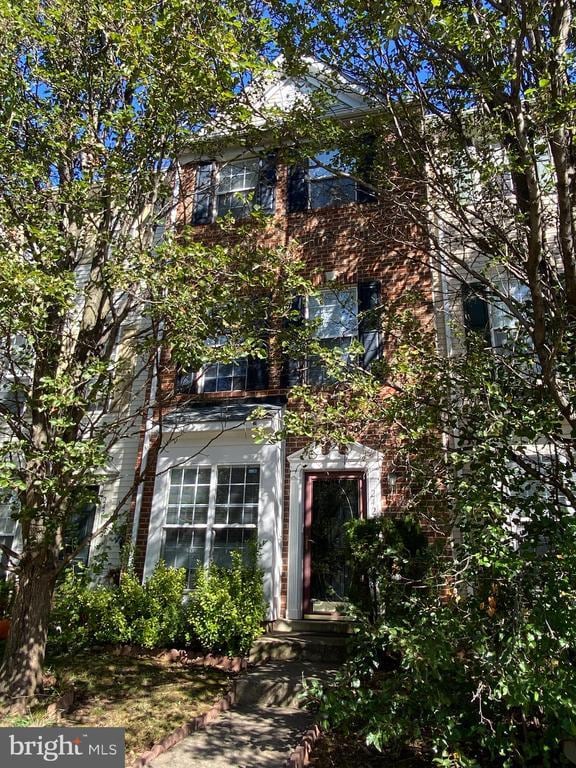 Building Photo - 2423 Dew Meadow Ct