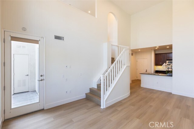 Building Photo - 2400 Scholarship