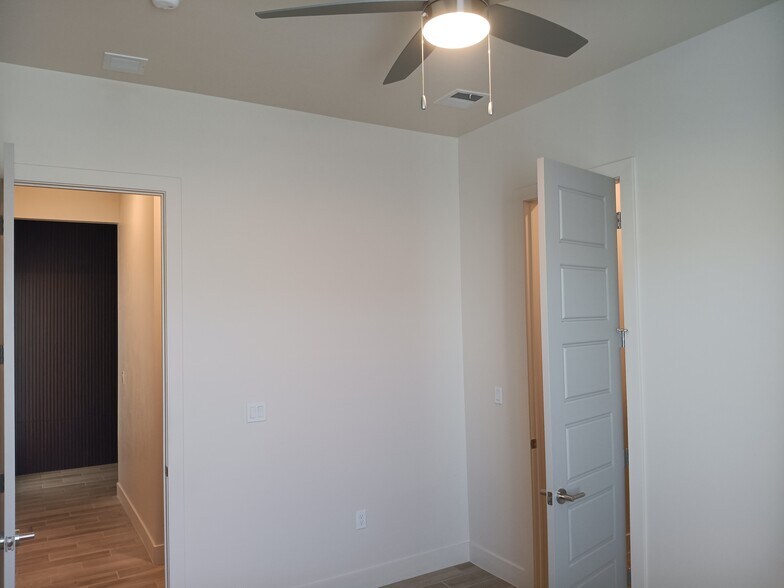 Building Photo - 824 Durham Way