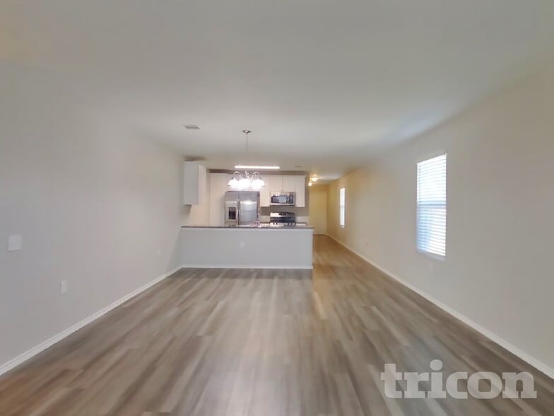 Building Photo - 1410 Putters Edge