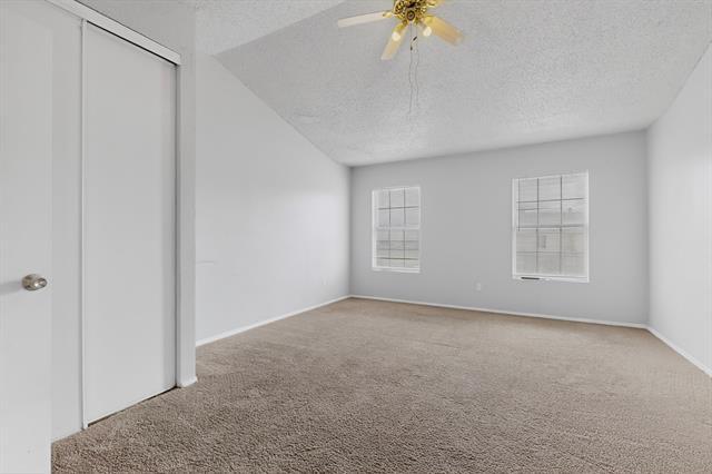 Building Photo - 9467 Olde Towne Row