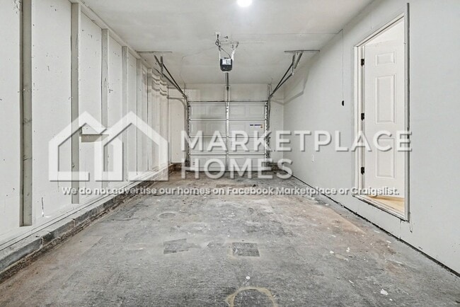 Building Photo - 6079 Cherokee Valley Terrace