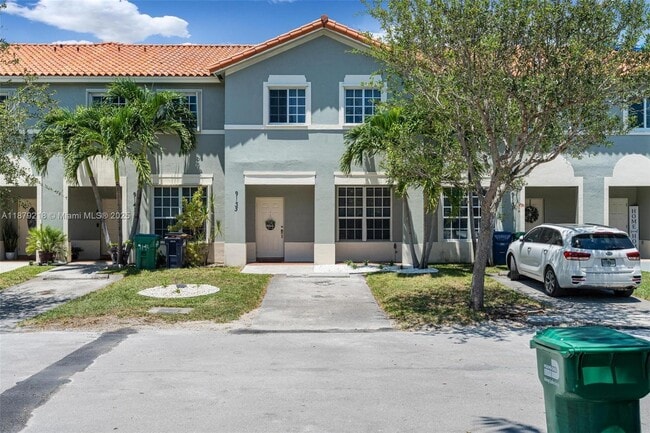 Building Photo - 9135 SW 203rd Terrace