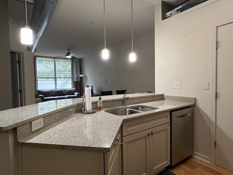 Building Photo - 800 Peachtree St NE