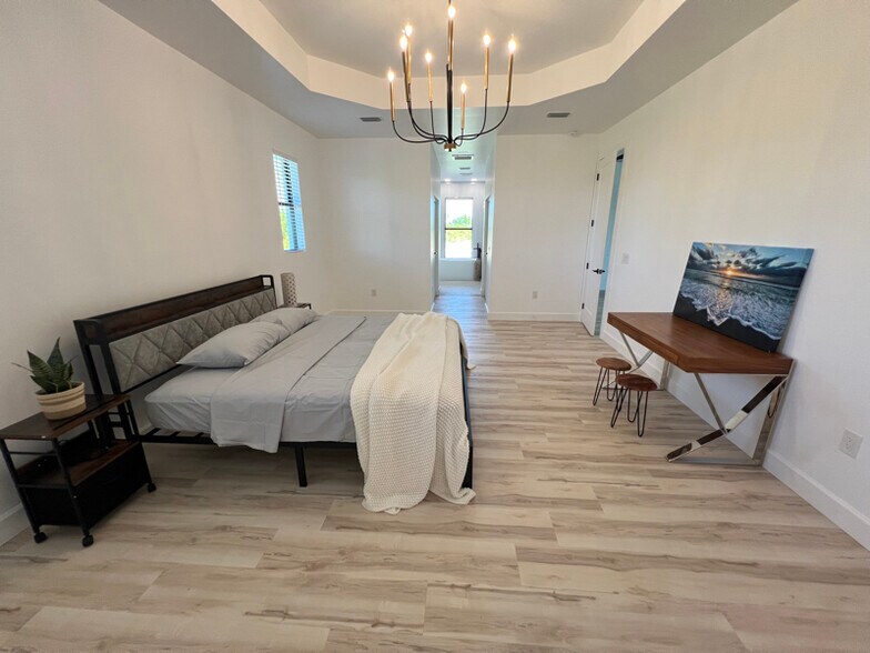 Building Photo - 13533 Ingraham Blvd