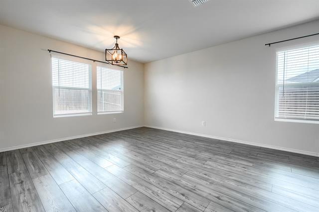 Building Photo - 5549 Cherokee Rose Dr