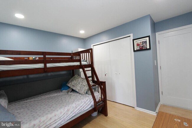 Building Photo - 119 Acadia Ct