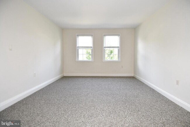 Building Photo - 1303 Belle View Blvd