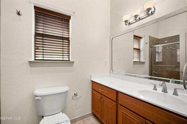 Building Photo - 5939 Bandolero Dr