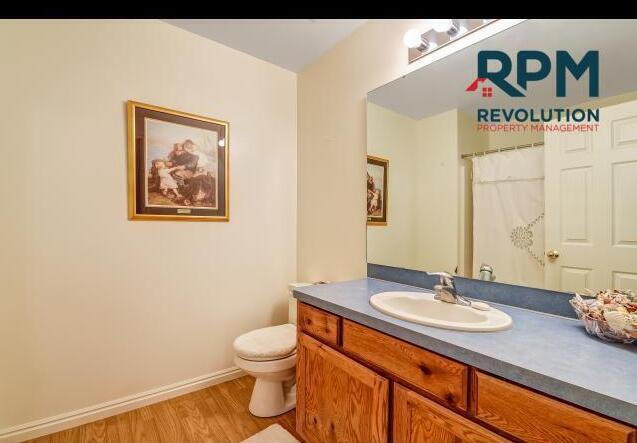 Building Photo - "Charming 2-Bed Home with Modern Comforts ...