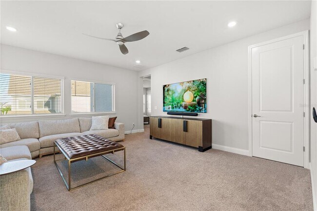 Building Photo - 543 Wishbone Ln