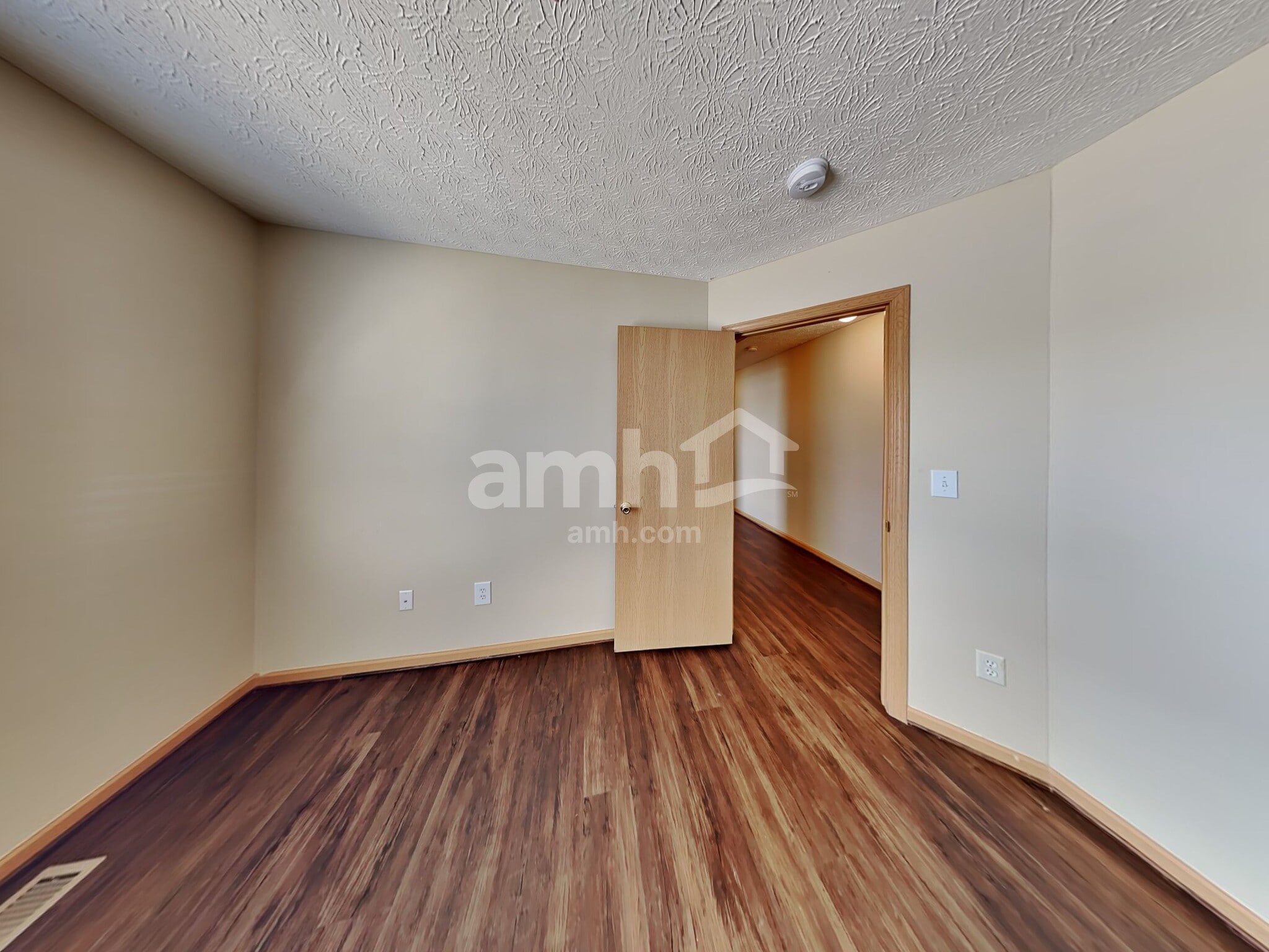 Building Photo - 5547 Glenchester Dr