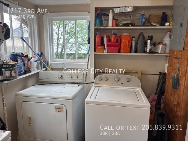 Building Photo - 1717 3rd Ave