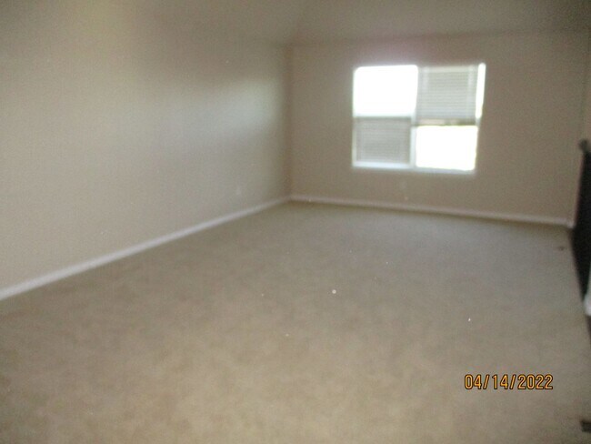 Building Photo - 2505 Mesa Glen Dr