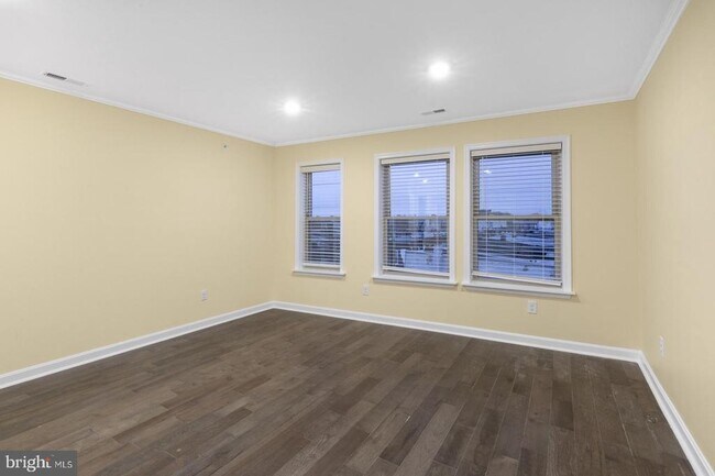 Building Photo - 2973 Amber St