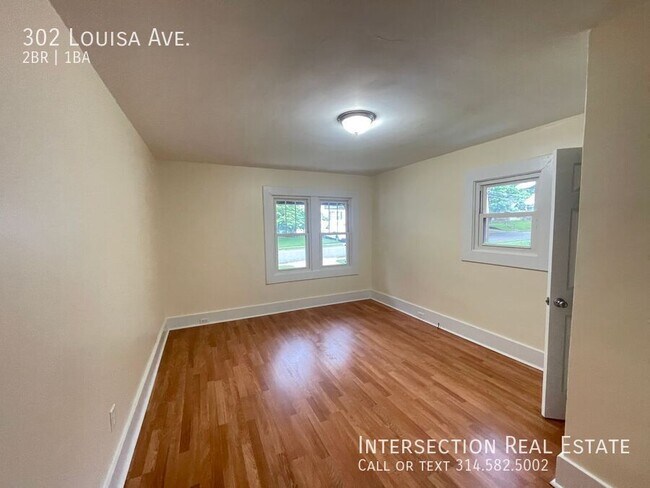 Building Photo - 302 Louisa Ave