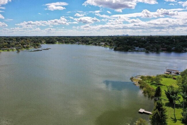 Building Photo - Amazing Location **Altamonte Condo** - 1 Bedroom