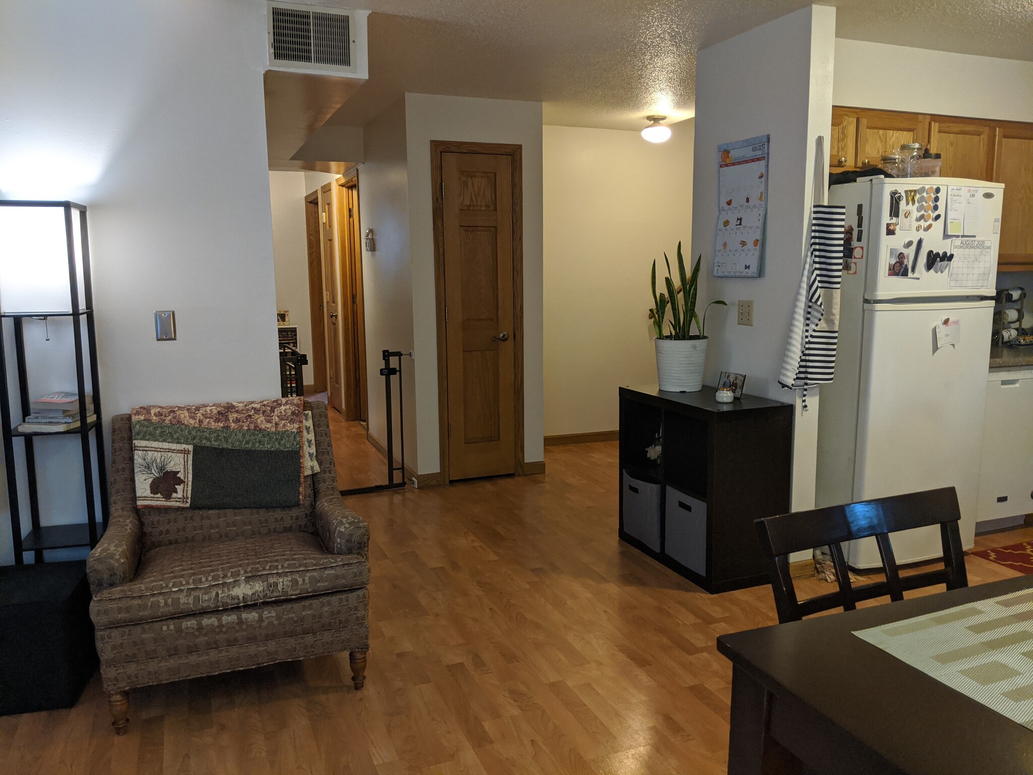 Looking towards kitchen-entry - 1014 10th Ave N