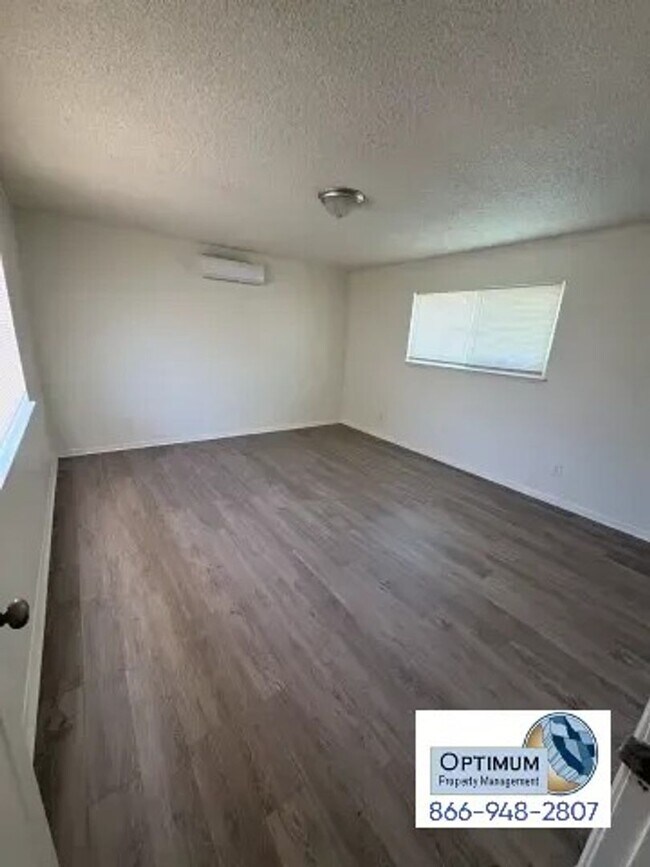 Building Photo - 13851 Pawnee Rd
