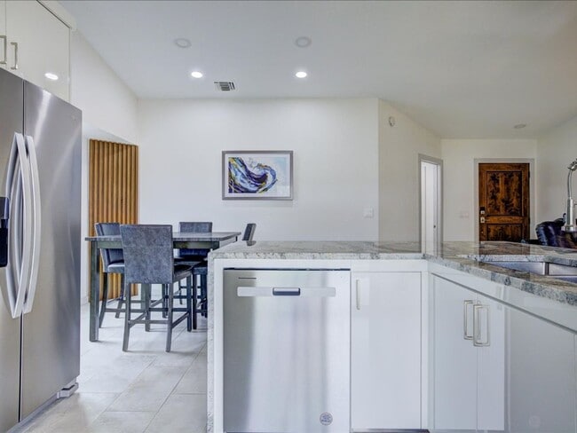 Building Photo - 3 Bedroom 2 Bathroom: Partially Furnished home!! **UNFURNISHED-RENTAL PRICE IS $3,000.00**