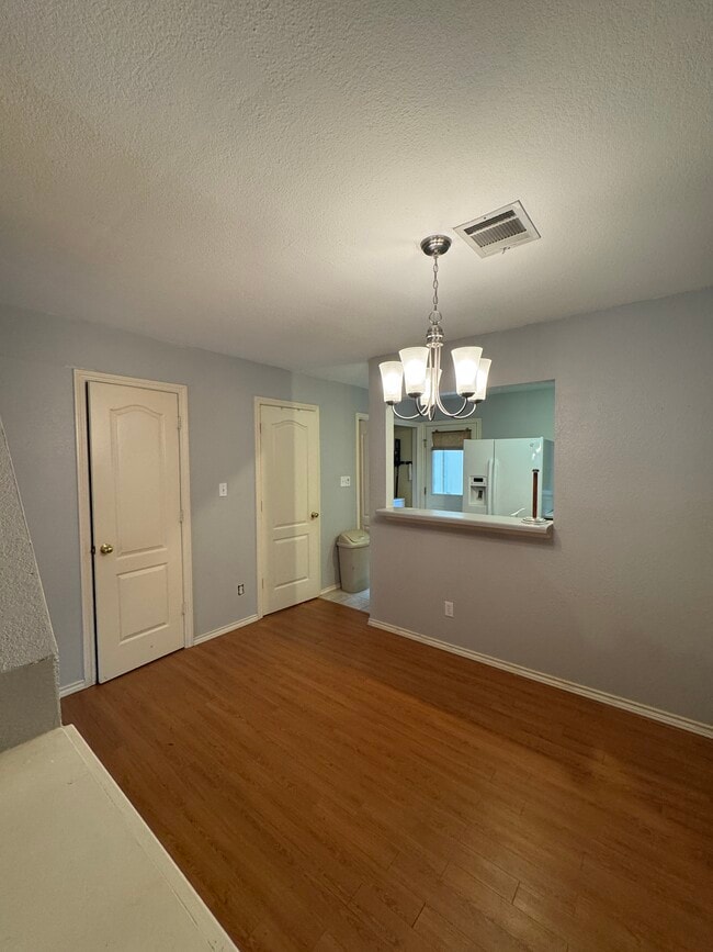 Building Photo - 11901 Swearingen Dr