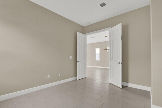 Building Photo - 9273 SW Pepoli Way