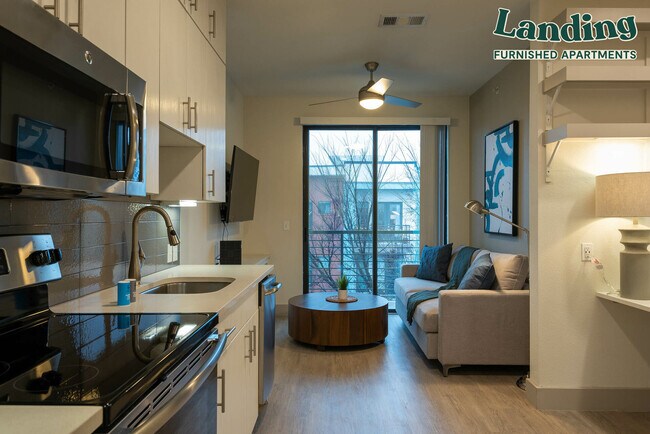 Building Photo - 1630 E 6th St