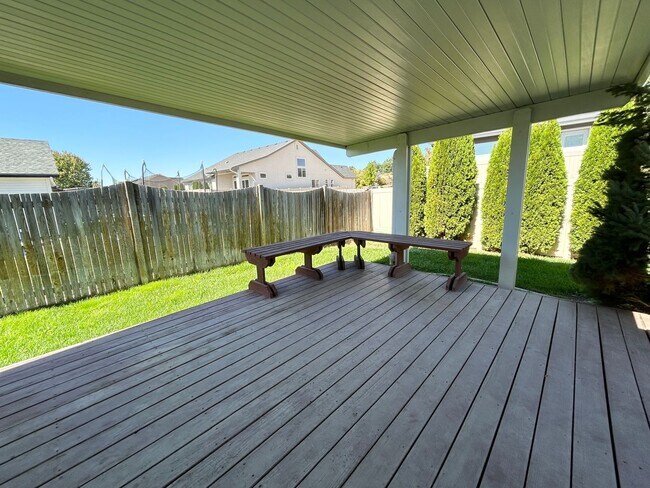 Building Photo - Charming Single-Level Home in Eagle with 3 Bedrooms and 2 Bathrooms! | $600 OFF FIRST MONTH'S RENT!!