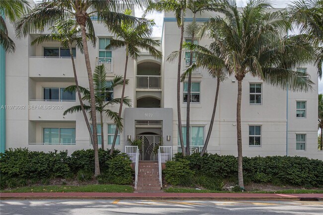 Building Photo - 9172 Collins Ave
