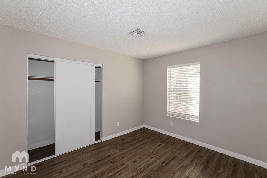 Building Photo - 3432 E Tonto Ln