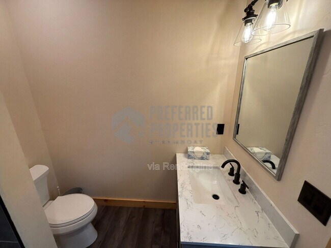 Building Photo - 33181 Wenatchi Trail