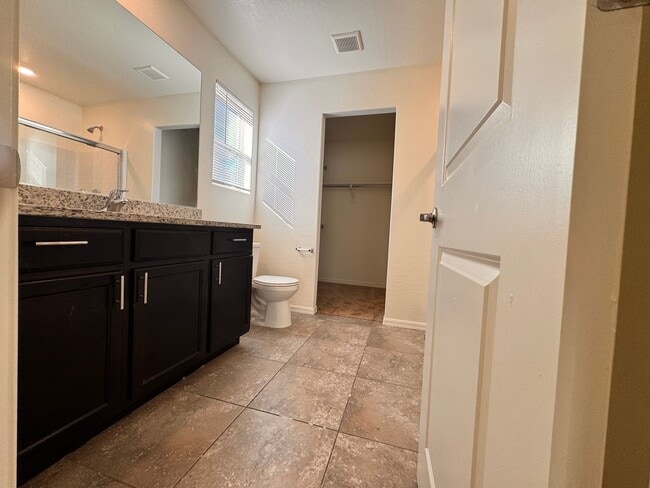 Building Photo - 3 Bed and 2.5 Bathrooms Home for Rent