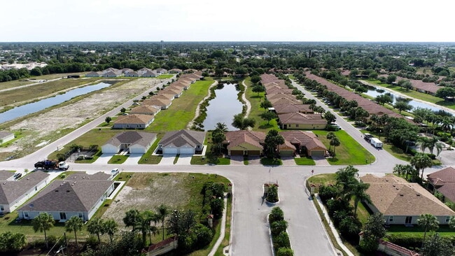 Building Photo - Spells Wear Off, Leases Don’t – 3Bd/2Bth D...