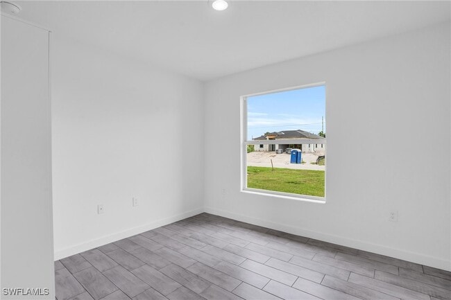 Building Photo - 2812 15th St SW