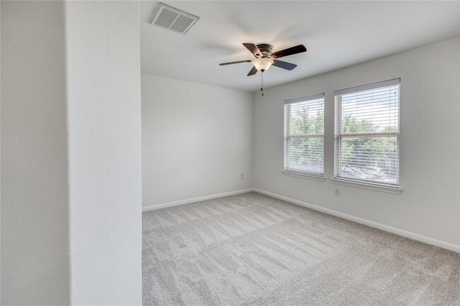 Building Photo - 5817 Loblolly Ln