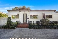 Building Photo - 6476 SW 10th St