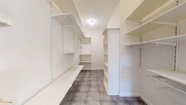 Building Photo - 15319 Cobblestone Point Ct