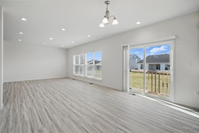 Building Photo - 928 Little Fieldstone Court