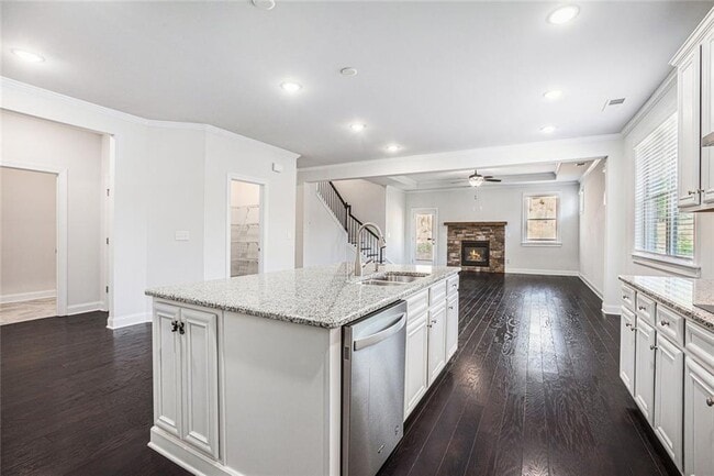 Building Photo - 5749 Creek Indian Dr