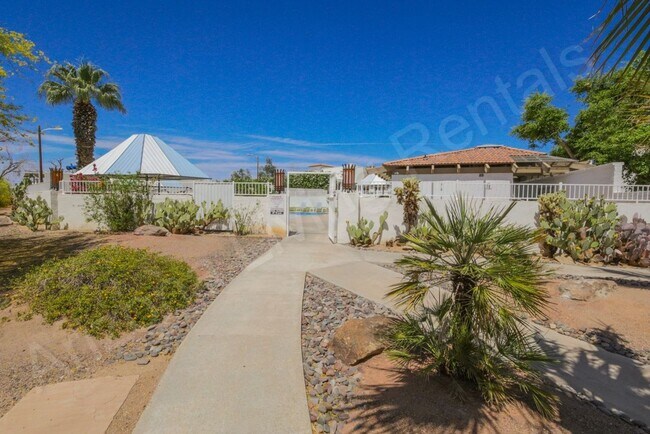 Building Photo - FURNISHED LOS LAGOS RENTAL